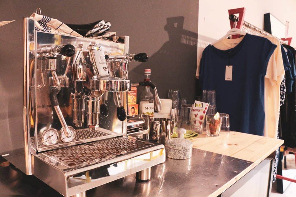 Kauf Dich Glücklich: Free Coffee and Free softs in every concept stores